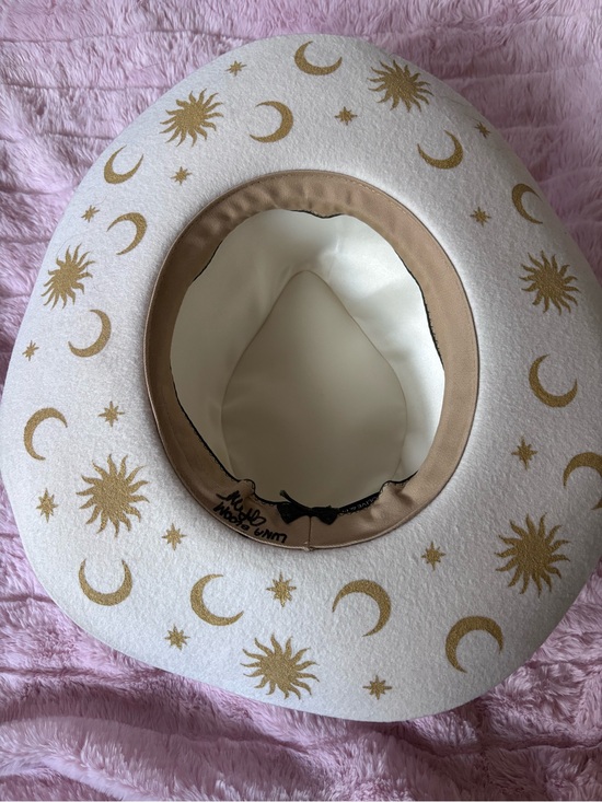 Lunabloom Accessories - LunaBloom Handpainted Hat